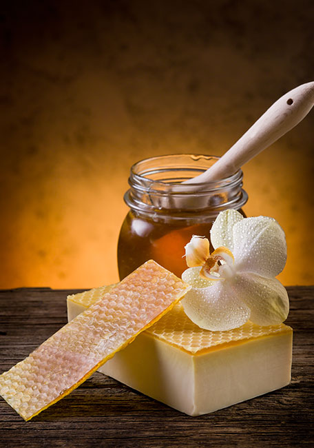 natural-homemade-honey-soap-2022-07-22-00-09-58-5DX336X.jpg